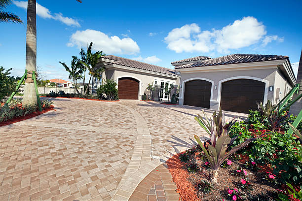 Best Driveway Pavers Near Me  in Warsaw, IL